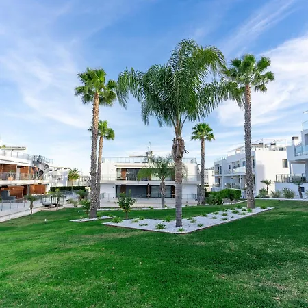 Cenuela - Lush Haven By United Renters Апартаменты *