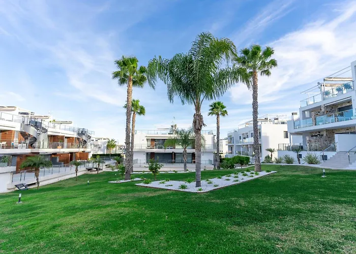 Cenuela - Lush Haven By United Renters Апартаменты *