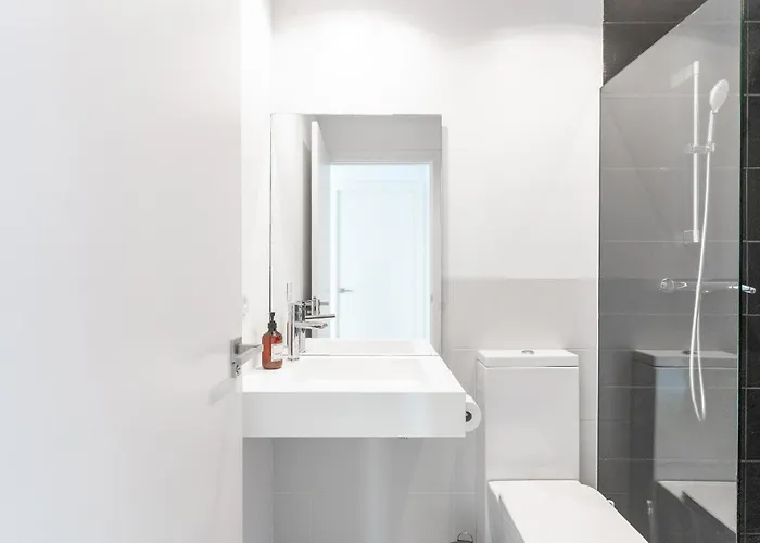 Cenuela - Lush Haven By United Renters Апартаменты Торевьиа